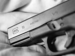 glock 19 shoulder holster