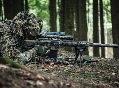 camouflage a rifle