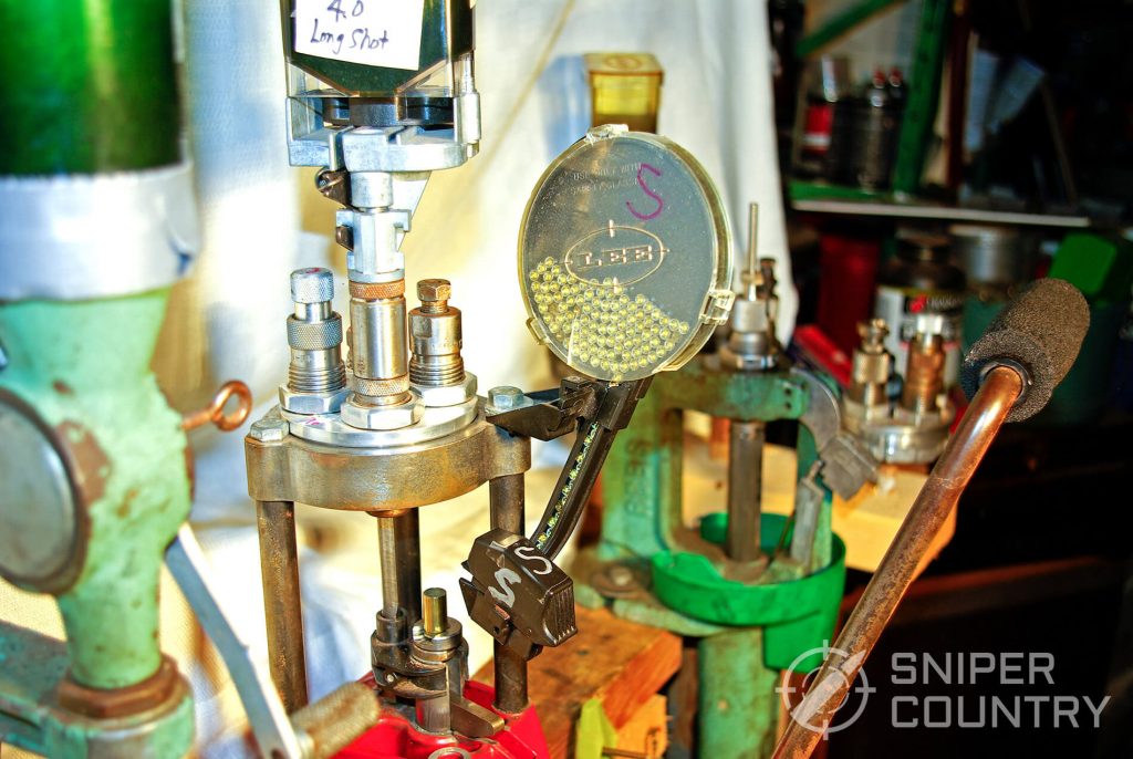 Lee primer dispenser