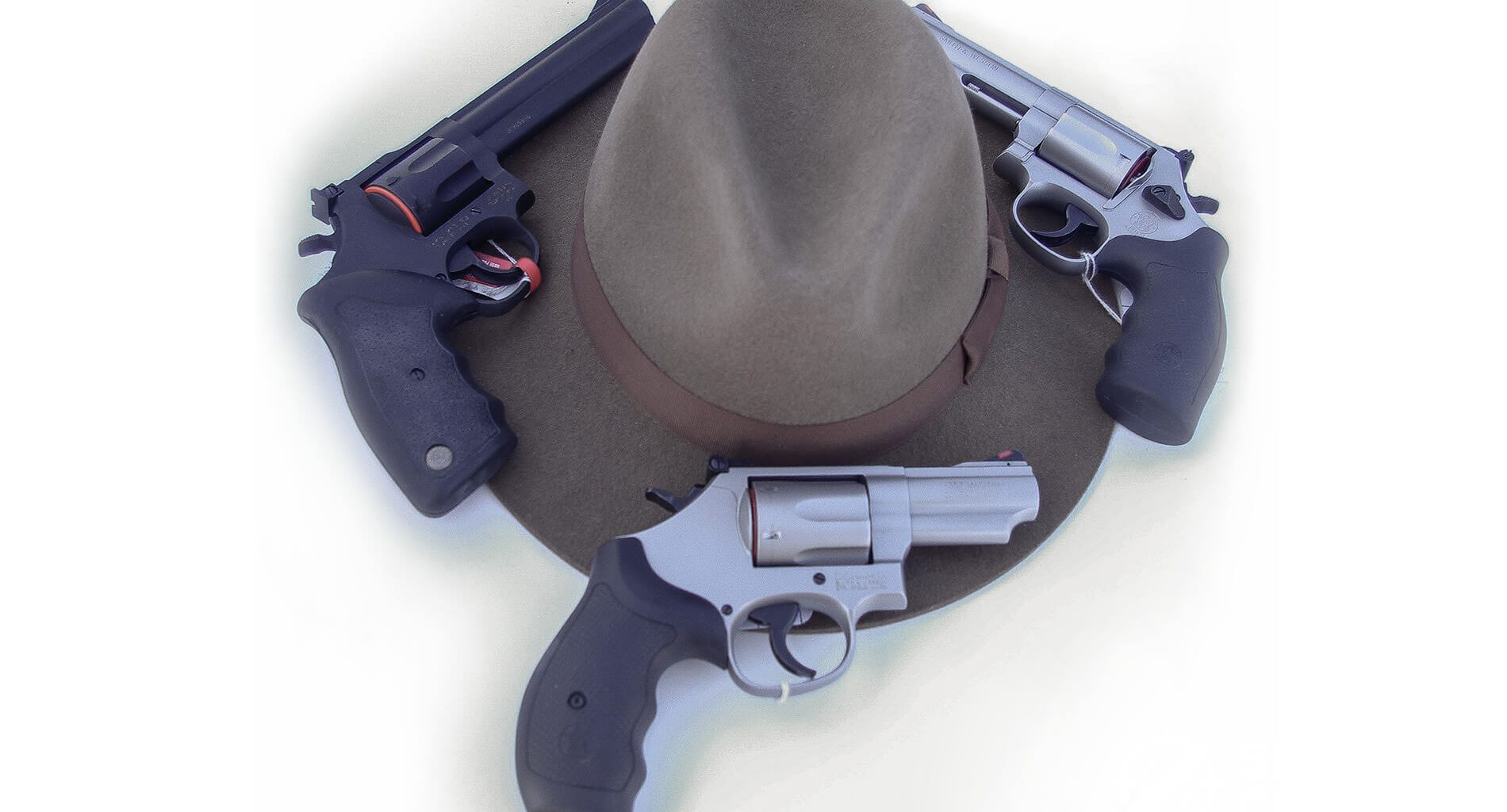3 Revolvers