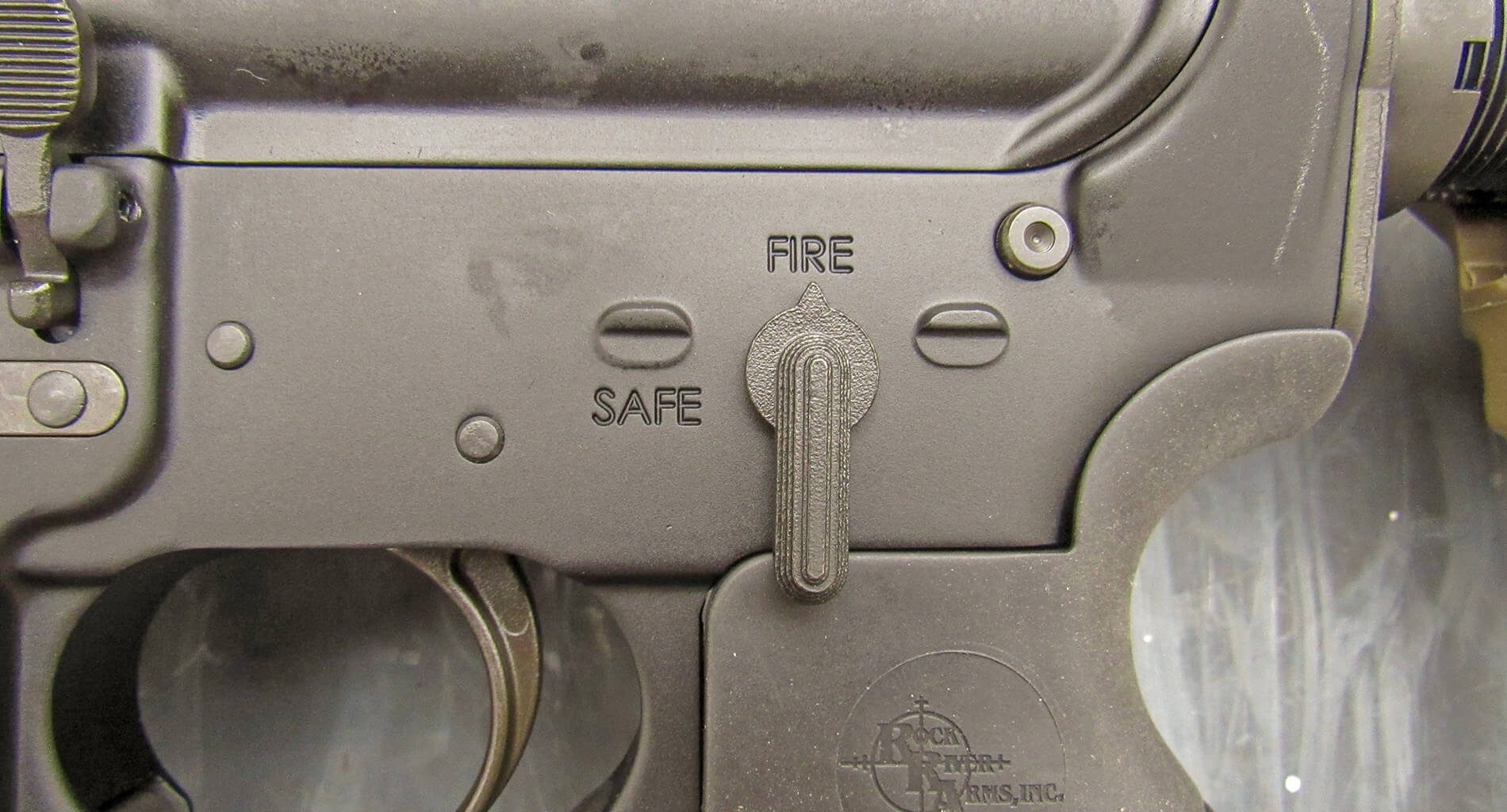 Rock River Arms LAR-15 safety