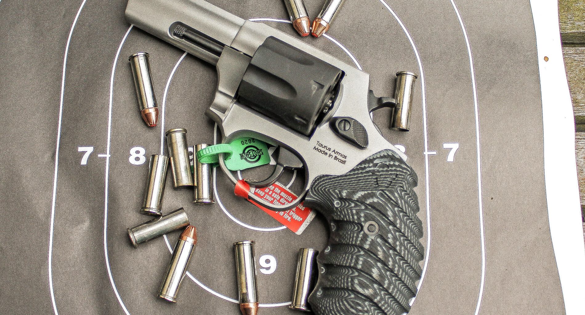Taurus Defender 856
