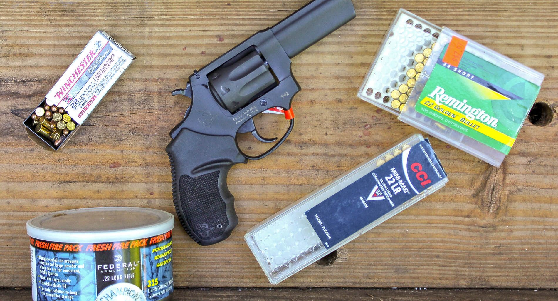Taurus 942