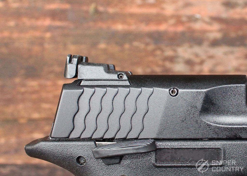 slide serrations on the M&P 22 Compact