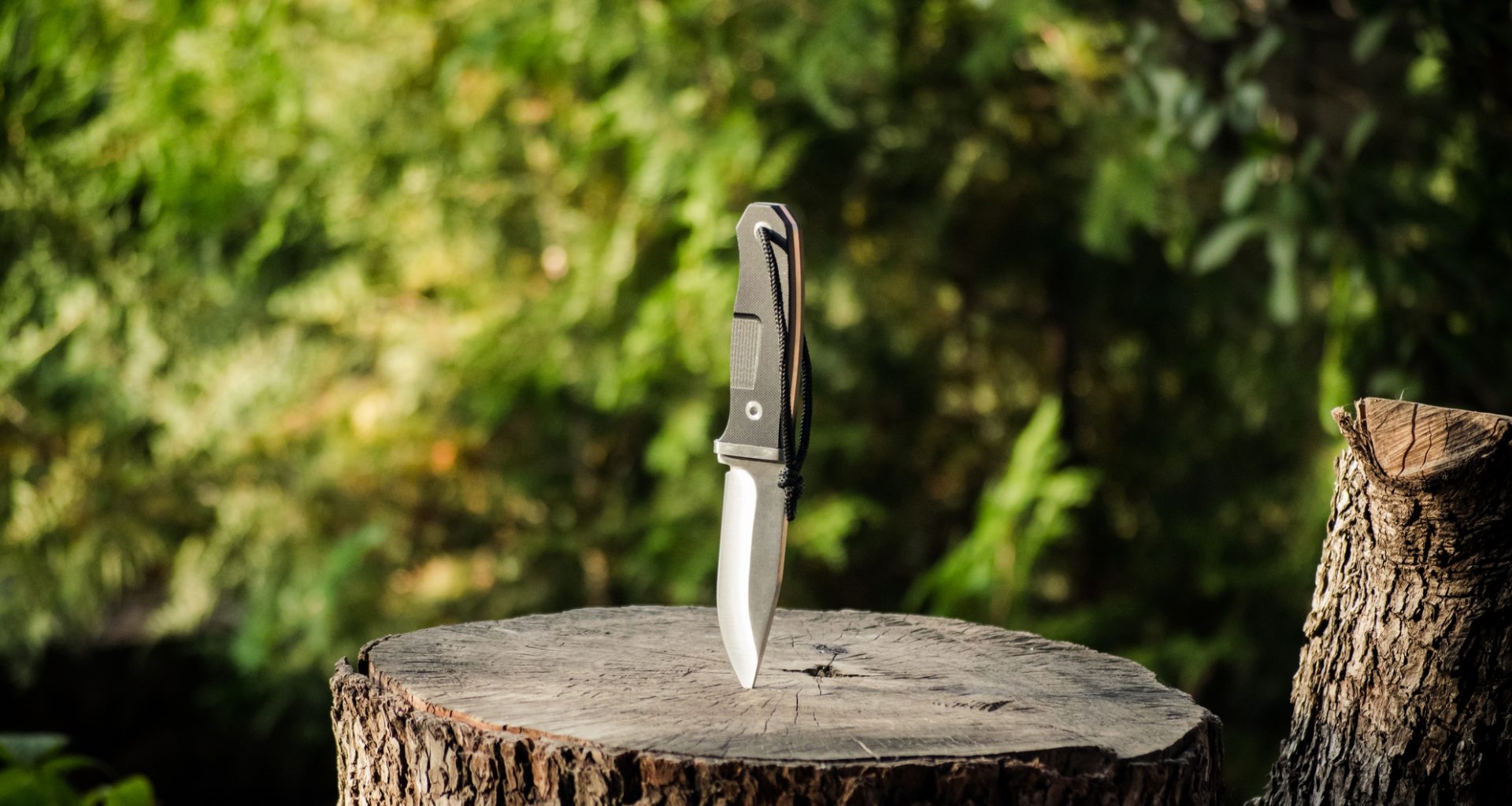 best neck knife