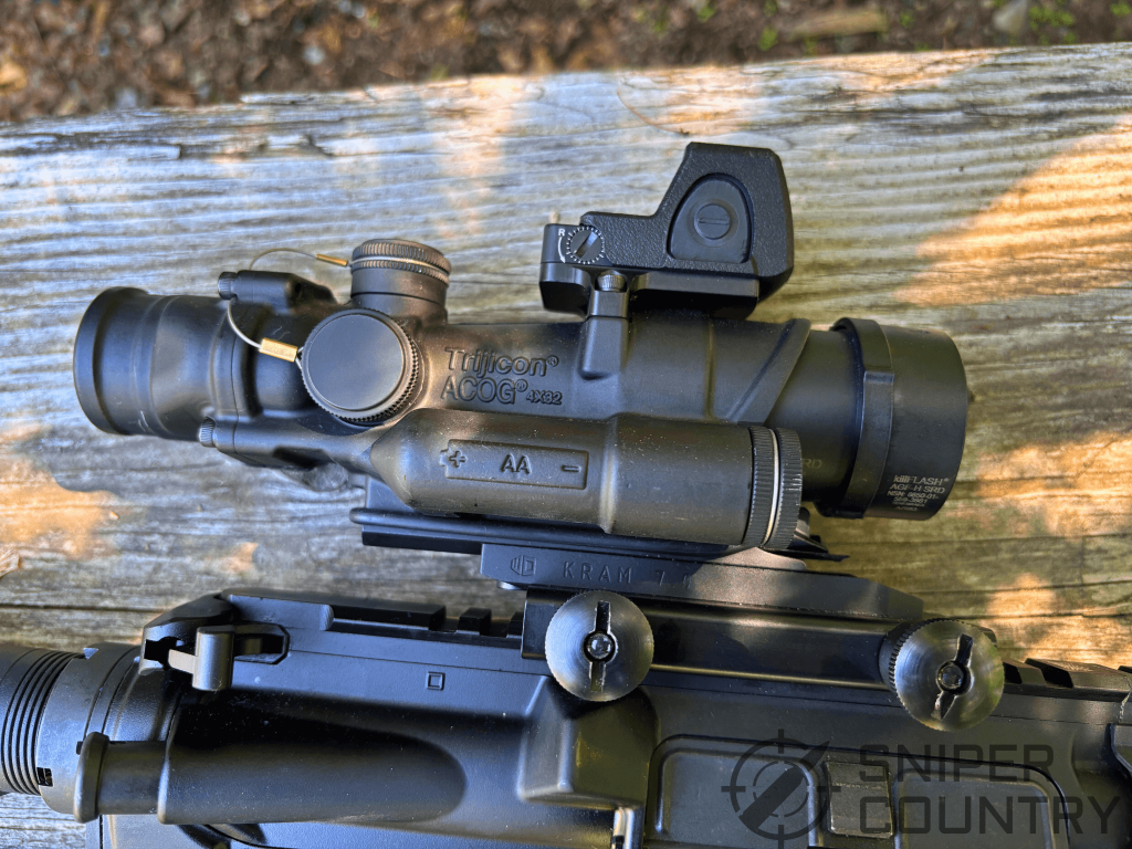 Trijicon TA02 ACOG battery location