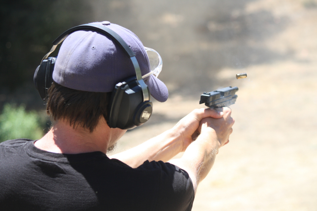 Shooting at range - 05 by Wheeler Cowperthwaite M&P Shield vs Glock 43